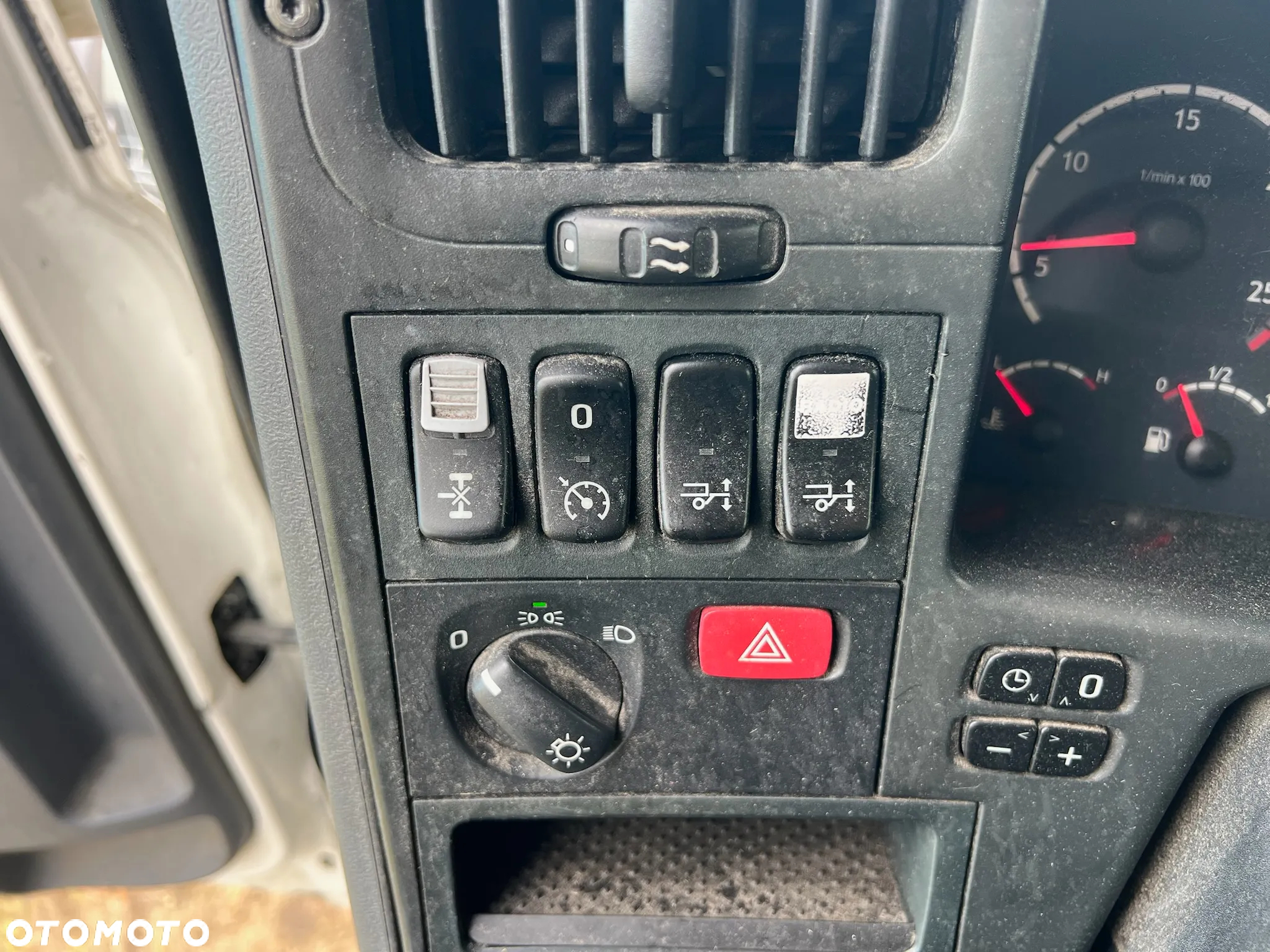 Scania P270D - 14