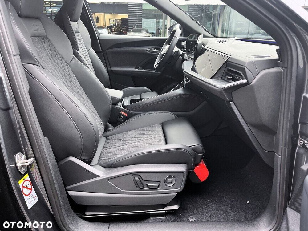 Audi Q5 Sportback - 24