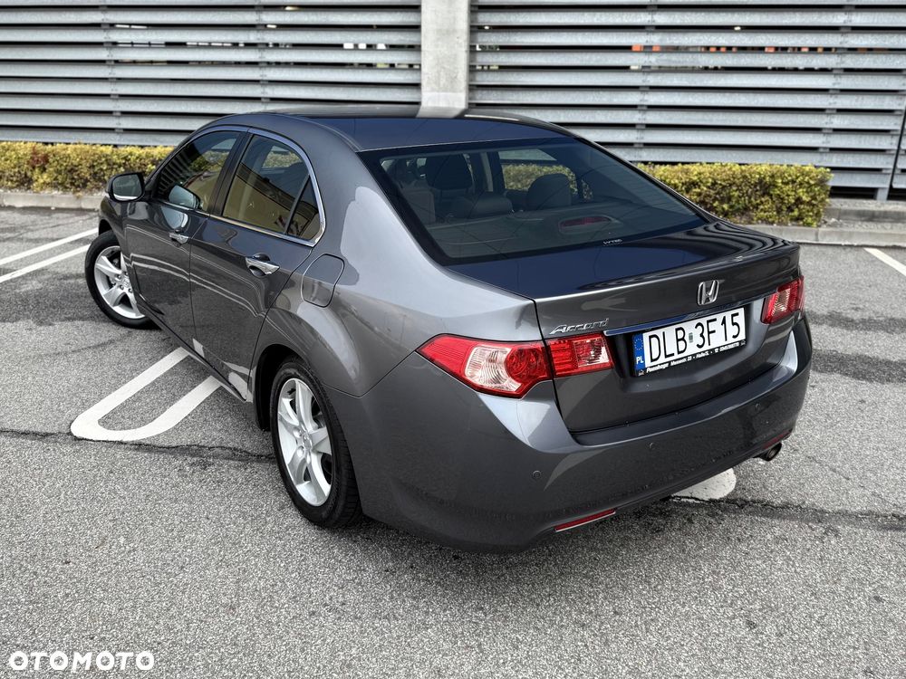 Honda Accord 2.0 Executive Navi - 5