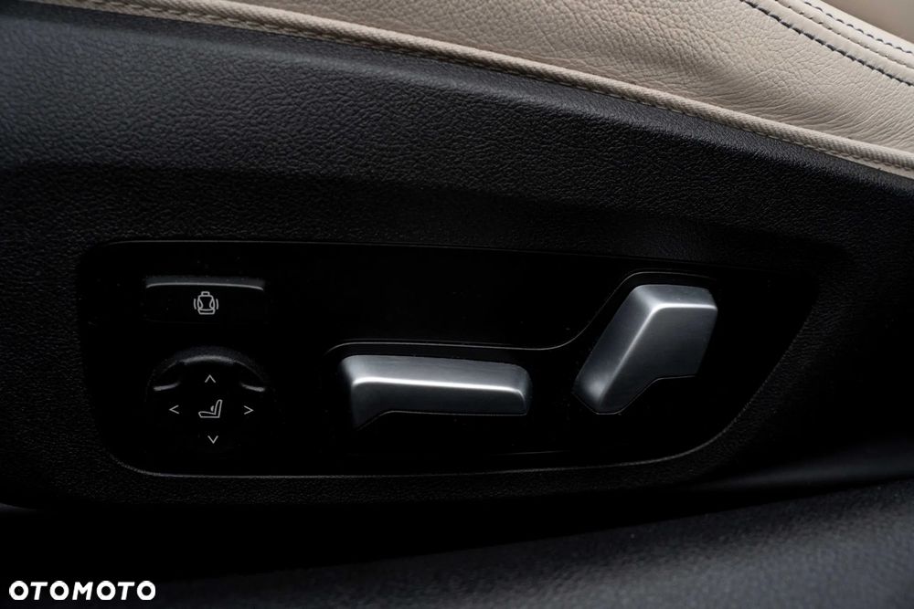 BMW Seria 4 M440i xDrive mHEV sport - 17