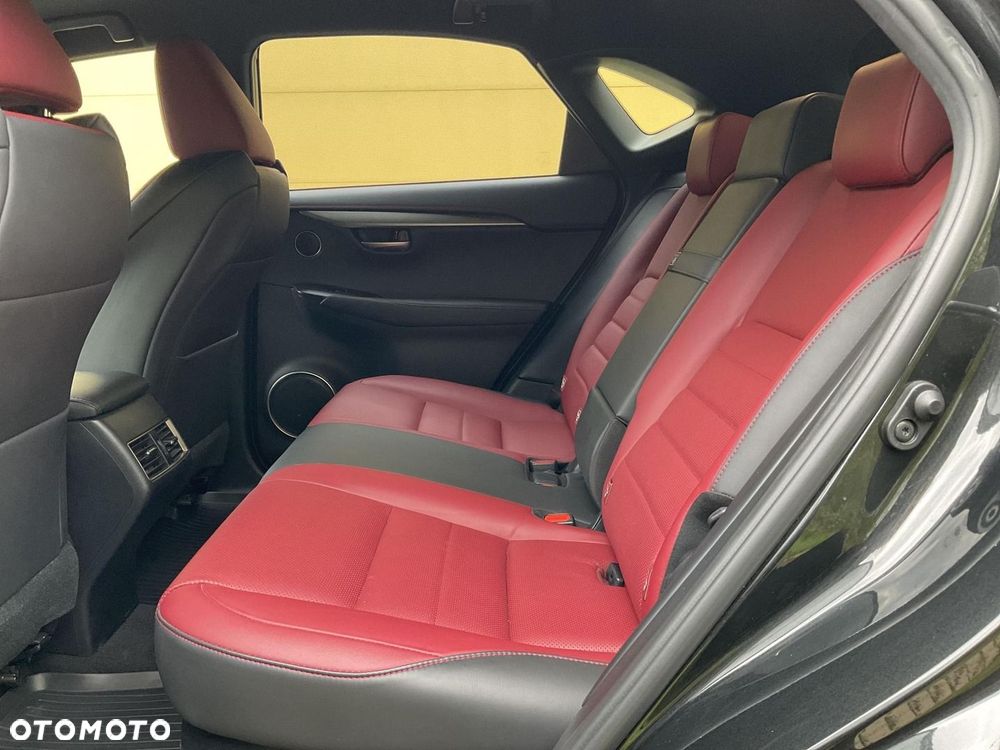 Lexus NX 300h F Sport AWD - 15