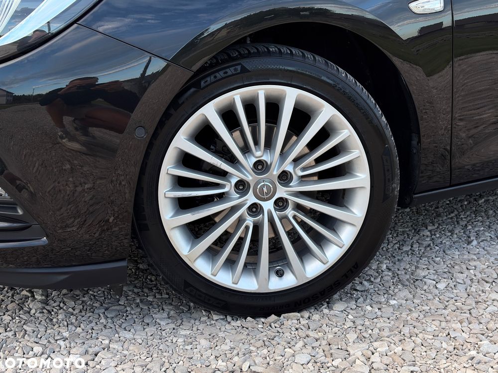 Opel Astra 1.4 Turbo Dynamic - 40