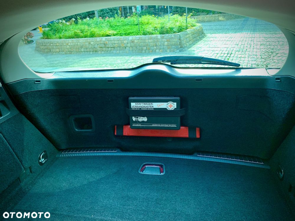 Opel Insignia 2.0 CDTI Sport 4x4 - 17