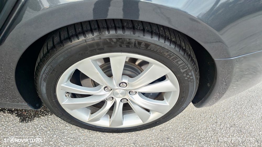 Tesla Model S 100D - 10