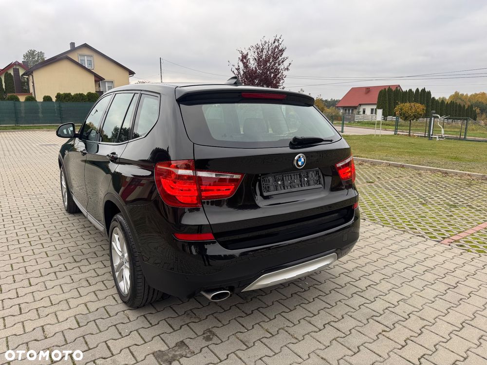 BMW X3 sDrive18d xLine - 13