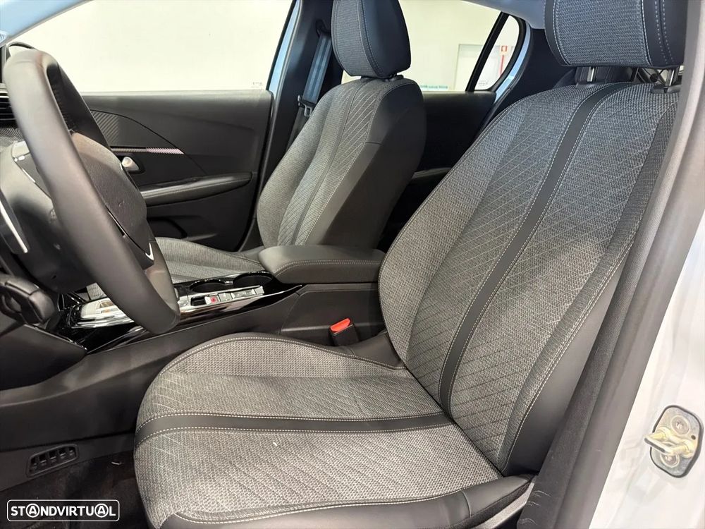 Peugeot 208 1.2 Hybrid Allure e-DCS6 - 9