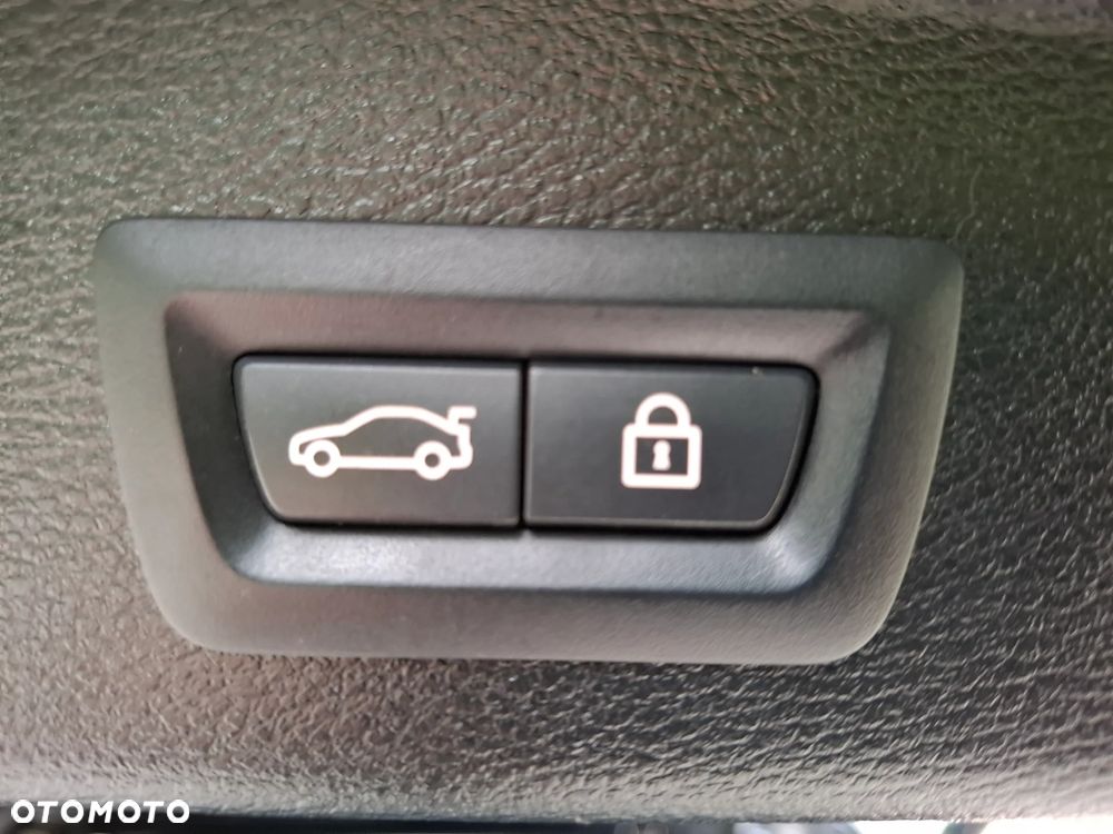 BMW X3 xDrive20i - 23