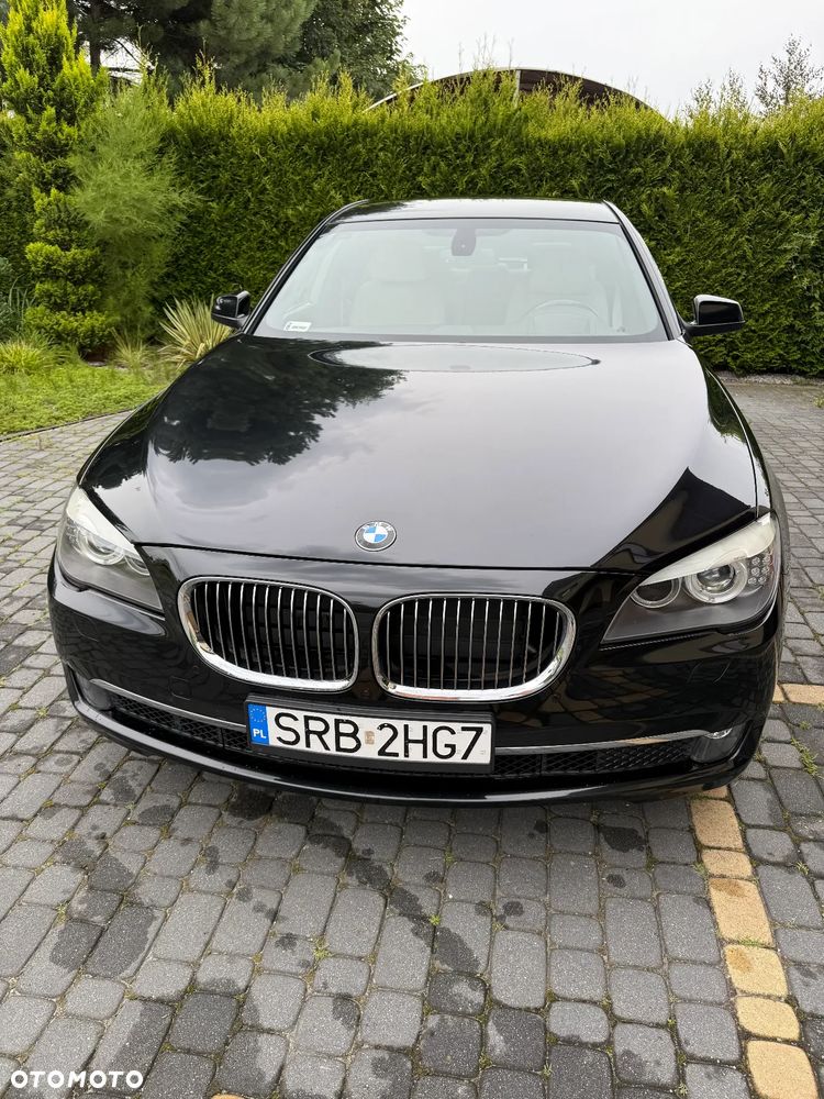 BMW Seria 7 740d - 3