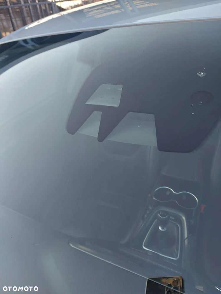 Ford Mondeo 2.0 TDCi Silver X (Amb.) - 26