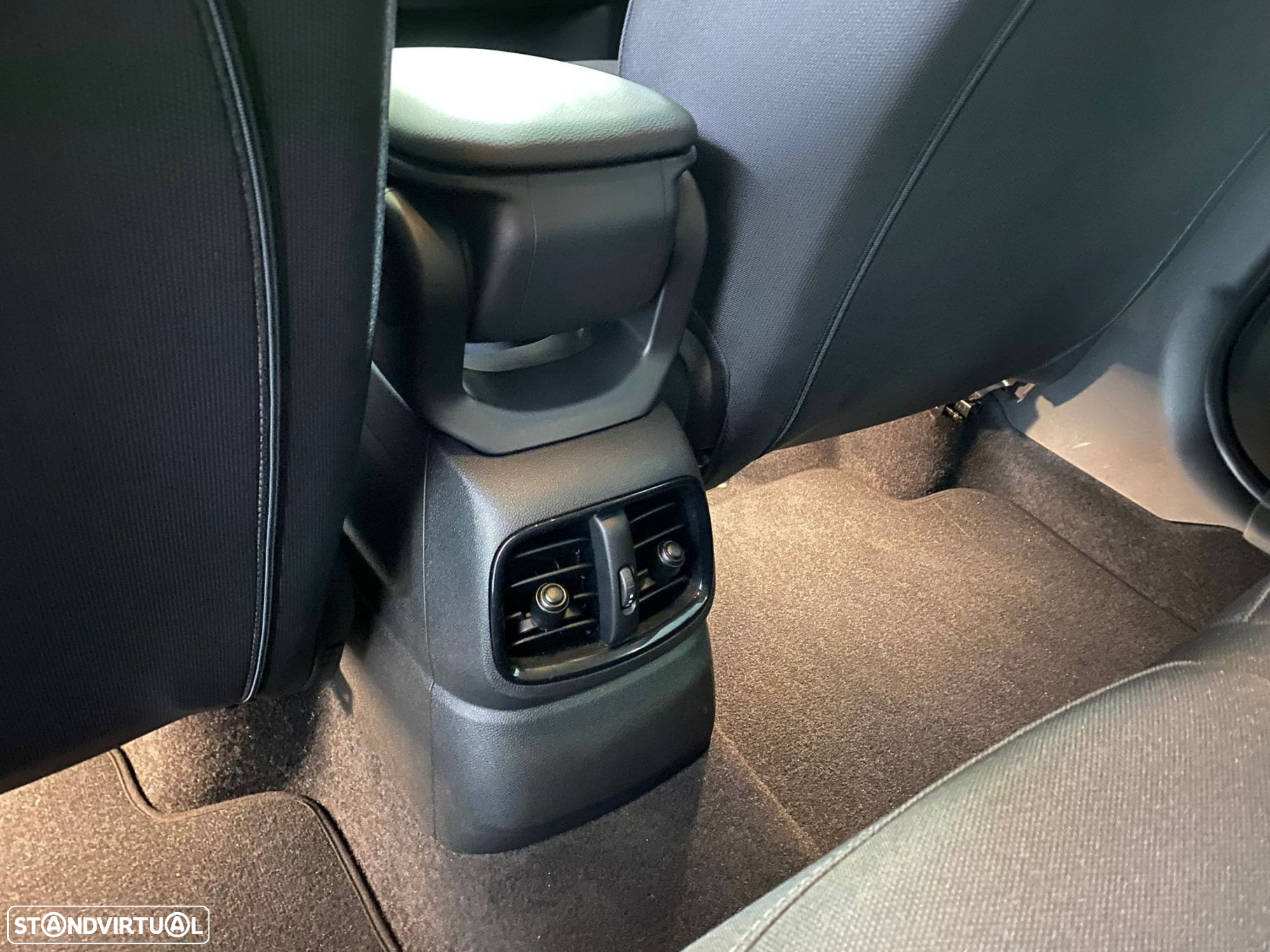 MINI Countryman Cooper SE ALL4 Auto - 18