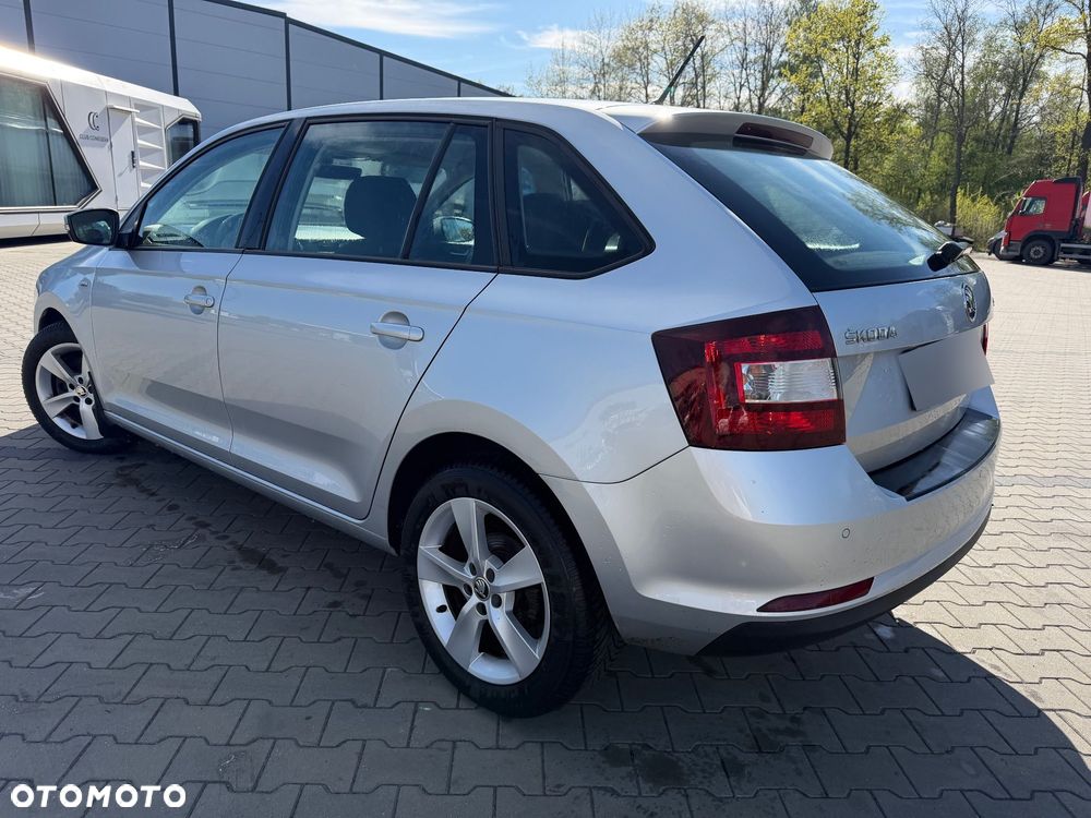 Skoda RAPID 1.0 TSI Clever - 2