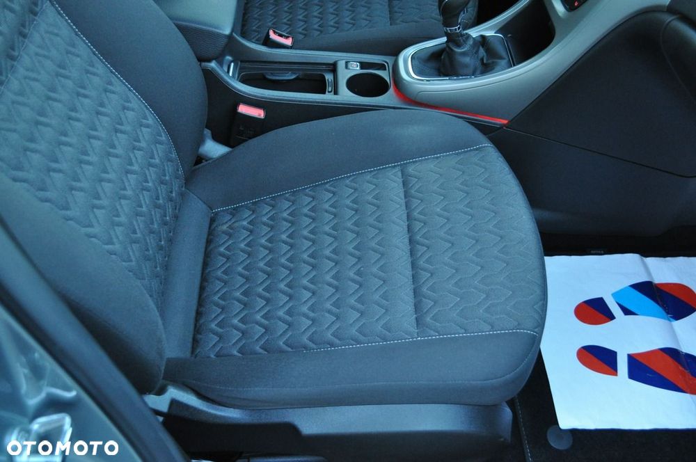 Opel Astra - 29