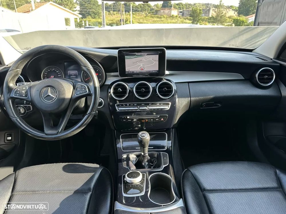 Mercedes-Benz C 180 d Avantgarde - 32