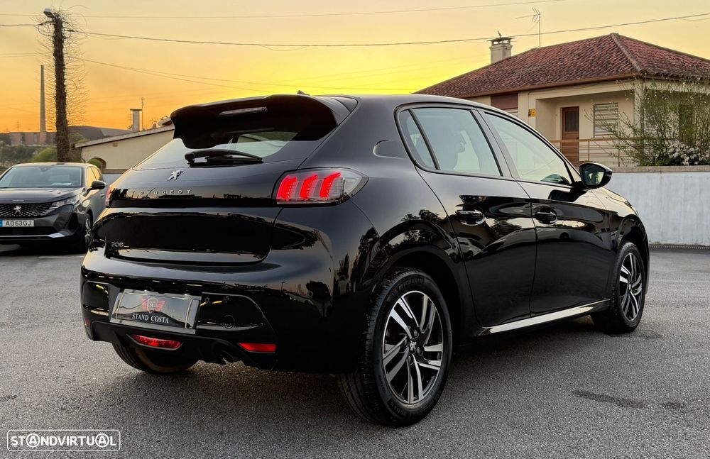 Peugeot 208 1.2 PureTech Allure Pack EAT8 - 4