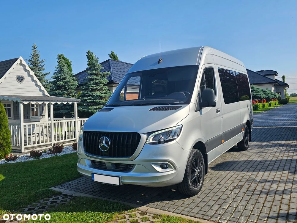 Mercedes-Benz Sprinter Long BASE 9G-Tronic 907.235 - 2