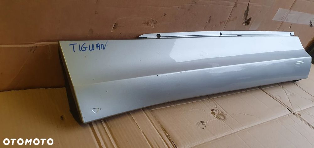 Listwa drzwi lewy przód przednia lewa VW Tiguan 5NA854939B - 2