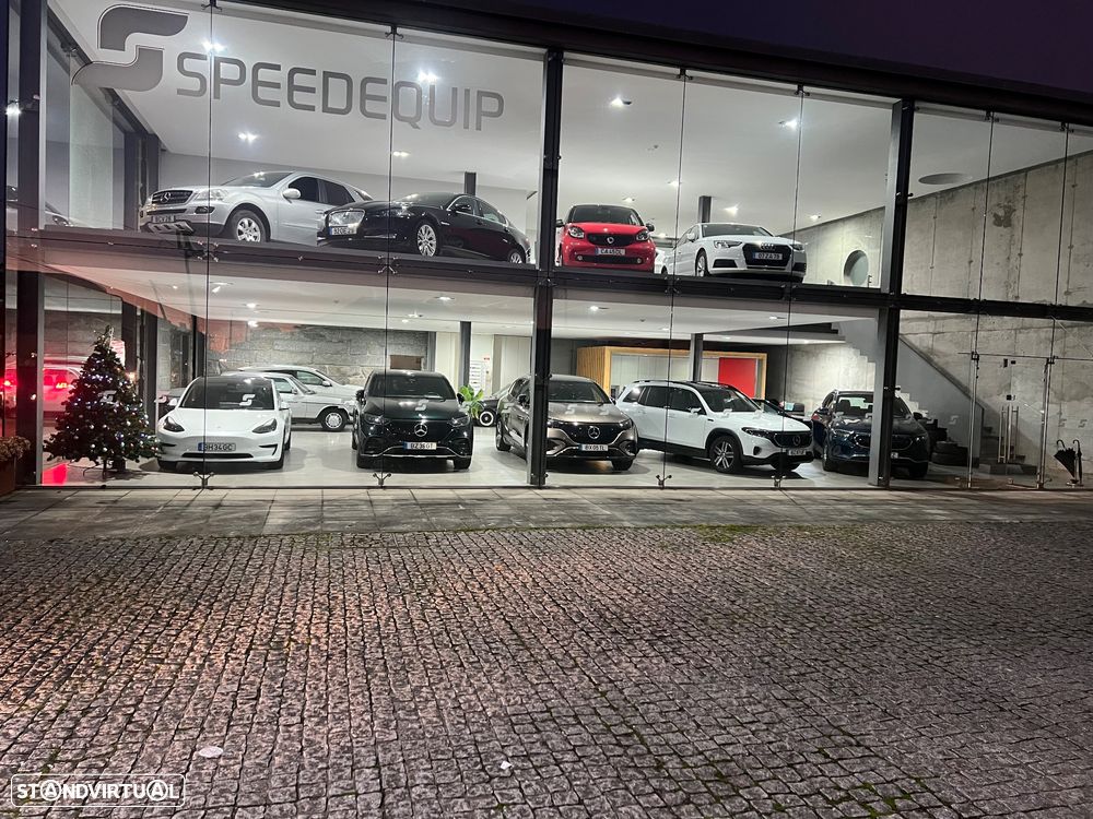 Mercedes-Benz EQE 300 AMG Line - 13