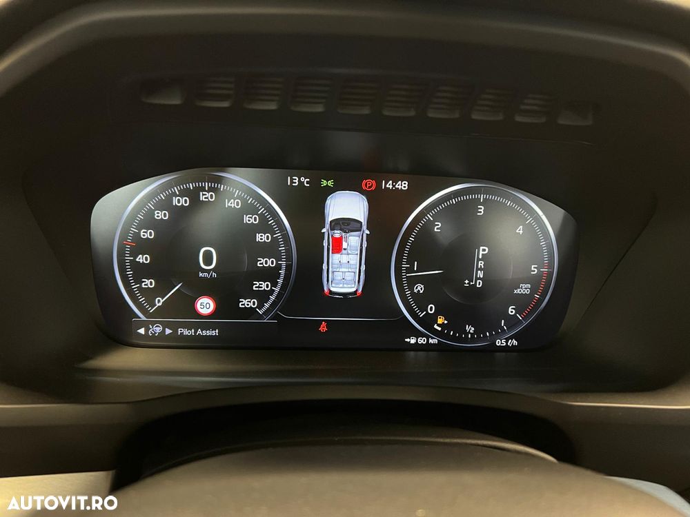 Volvo XC 90 D4 Momentum - 28