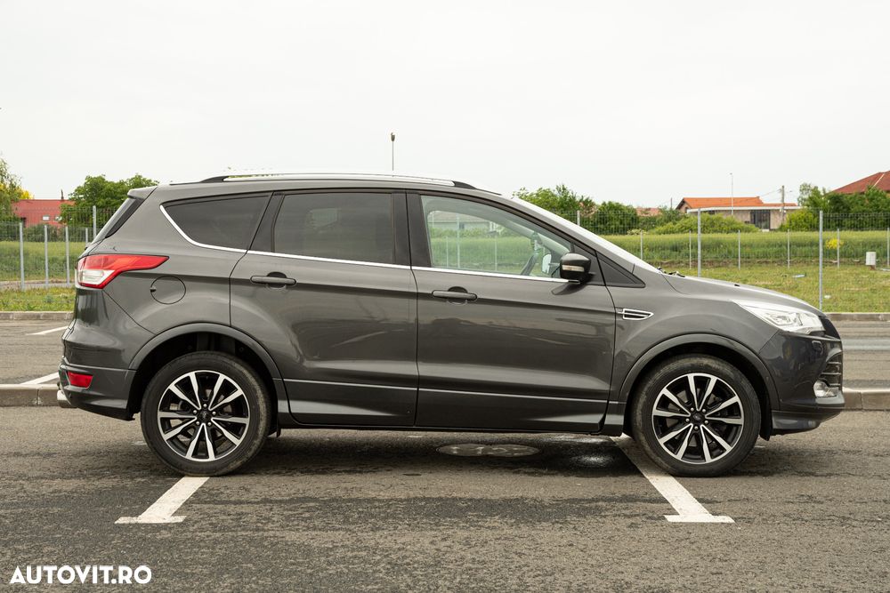 Ford Kuga 2.0 TDCi 4x4 Aut. Titanium - 13