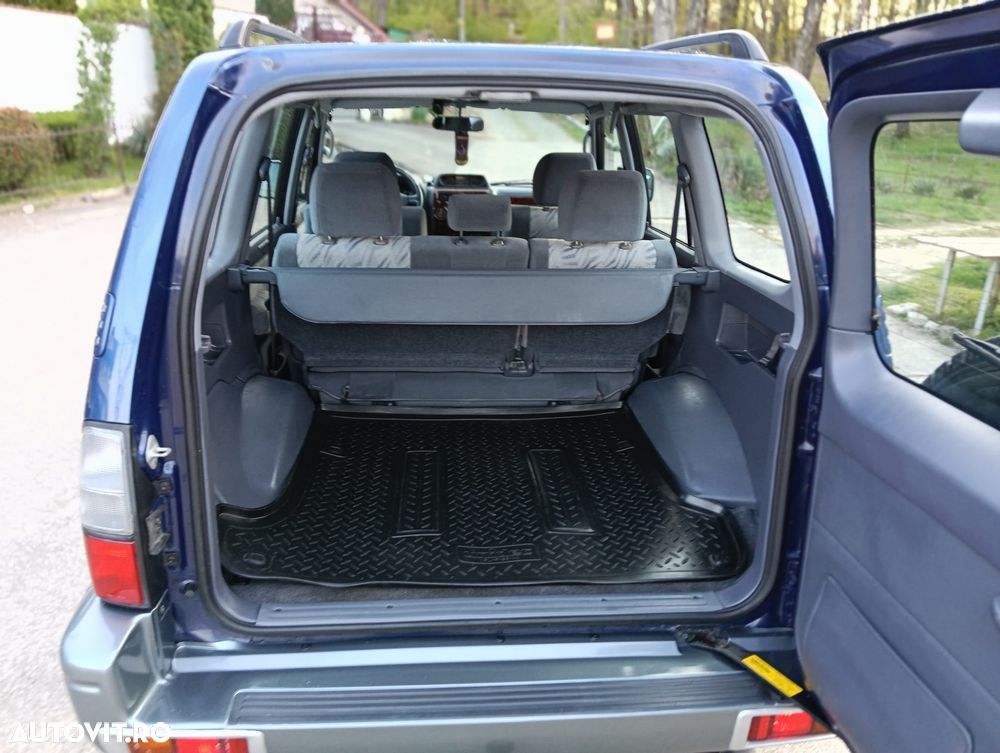 Toyota Land Cruiser 90 TD4-D - 32