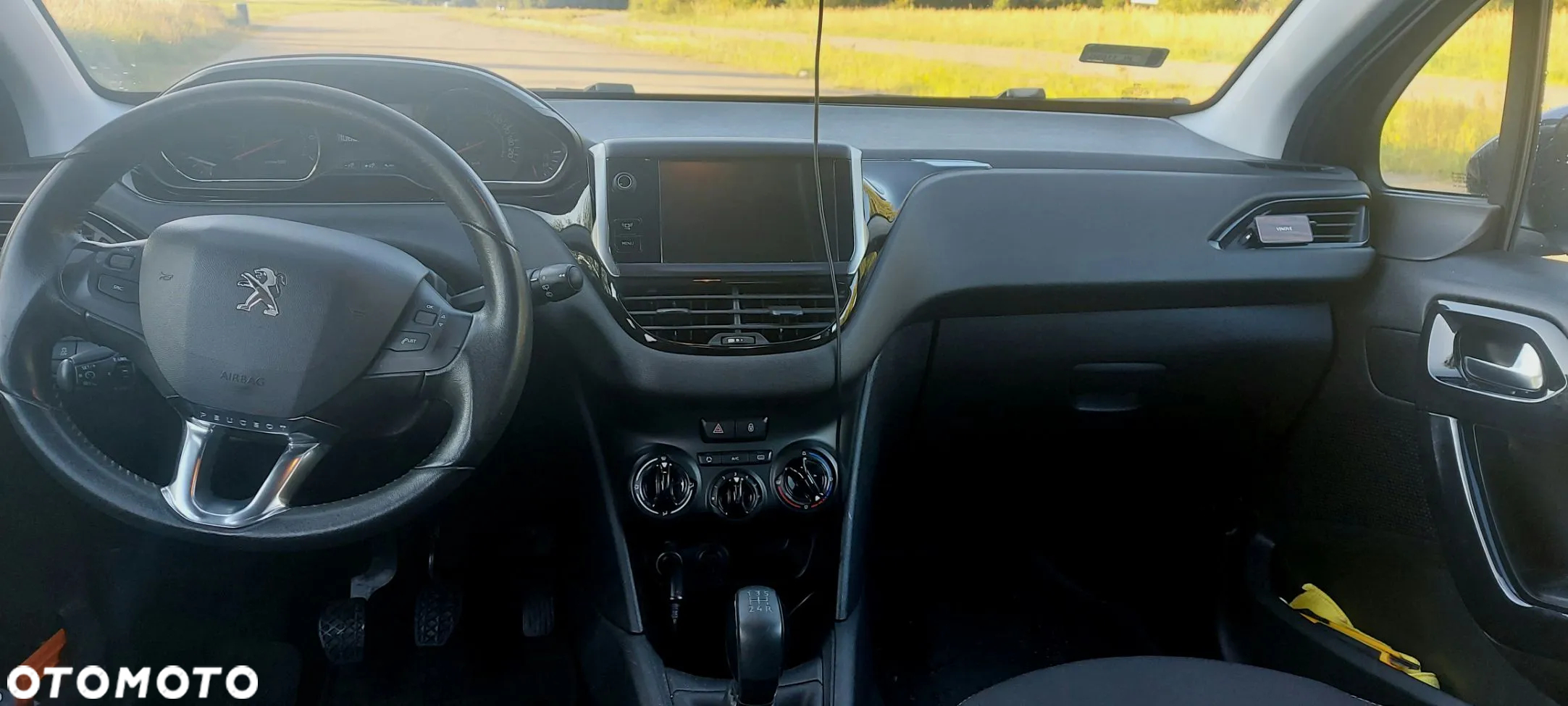 Peugeot 208 1.2 VTi Active - 14