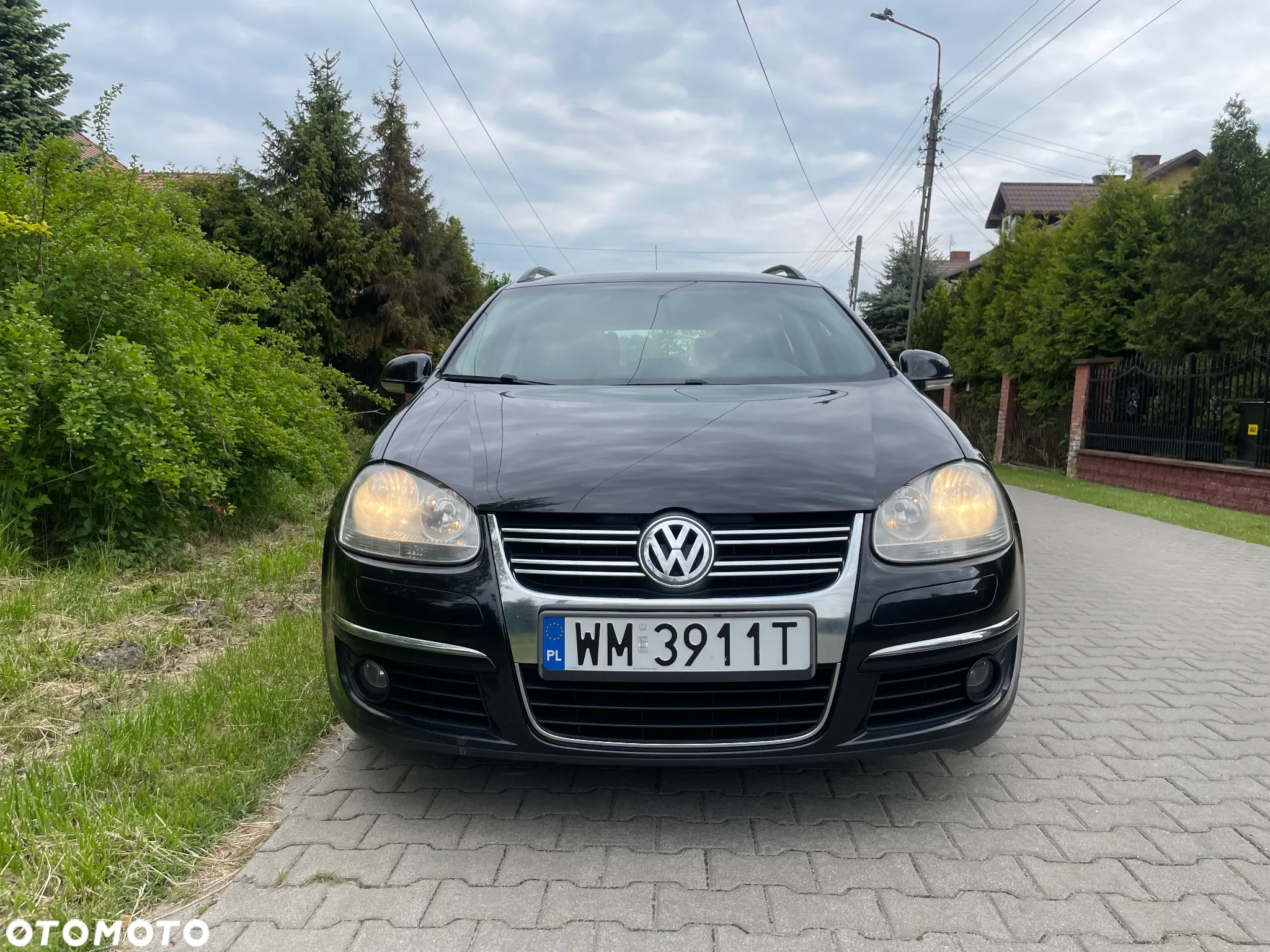 Volkswagen Golf - 2