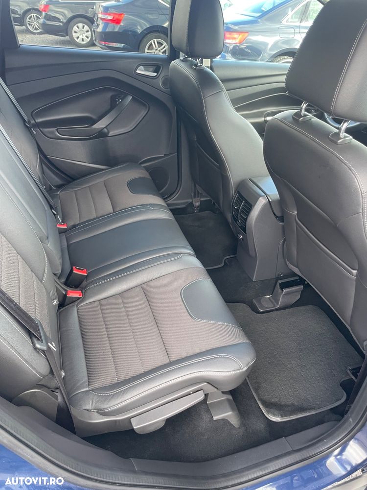 Ford Kuga 2.0 TDCi 4x4 Aut. Titanium - 10