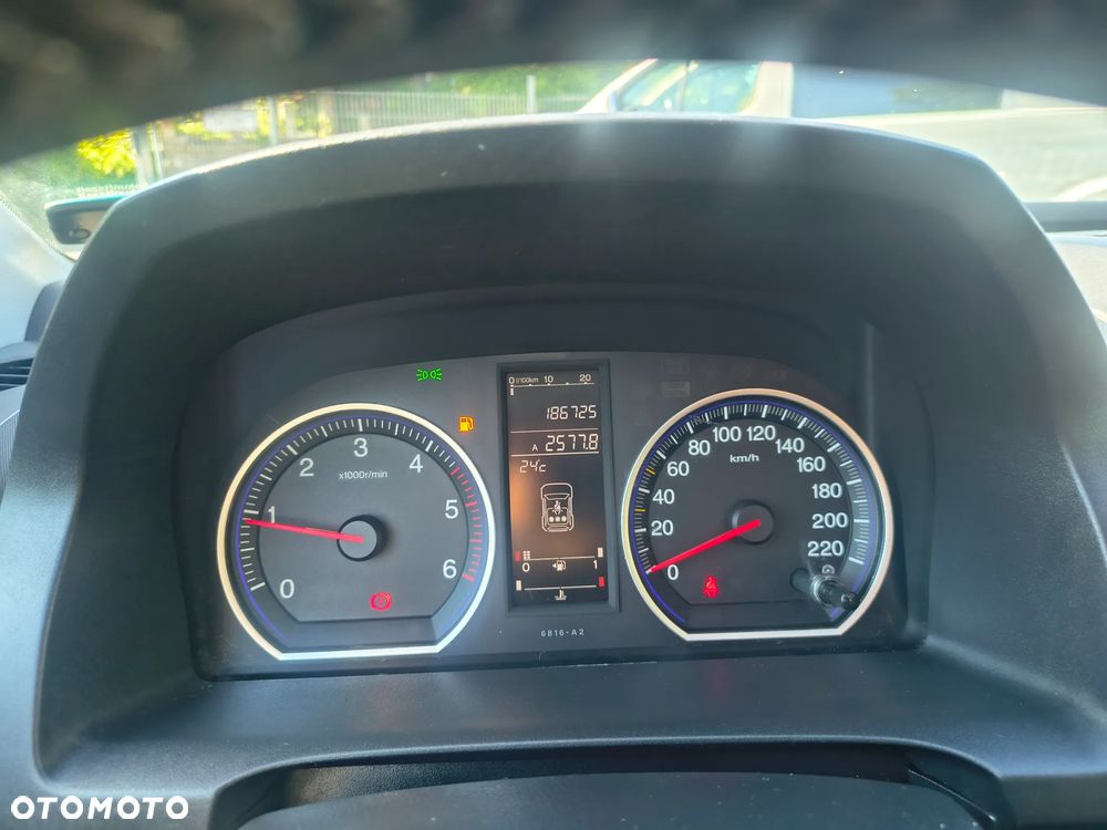 Honda CR-V 2.2i CTDi DPF Executive - 28