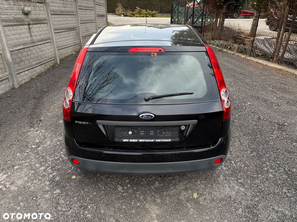 Ford Fiesta 1.3 Trend - 20