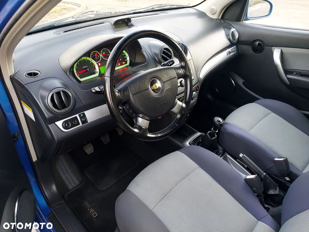 Chevrolet Aveo 1.4 16V LS - 6