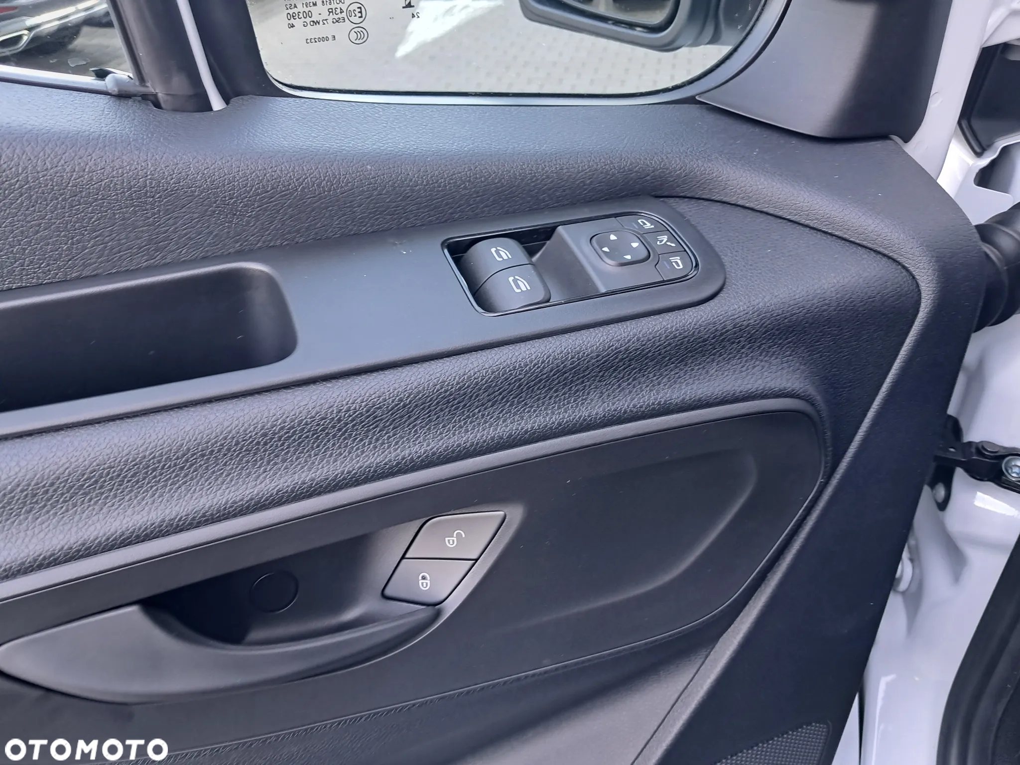 Mercedes-Benz Sprinter 317 CDI Furgon PRO długi 4325 mm L3H2 - 22
