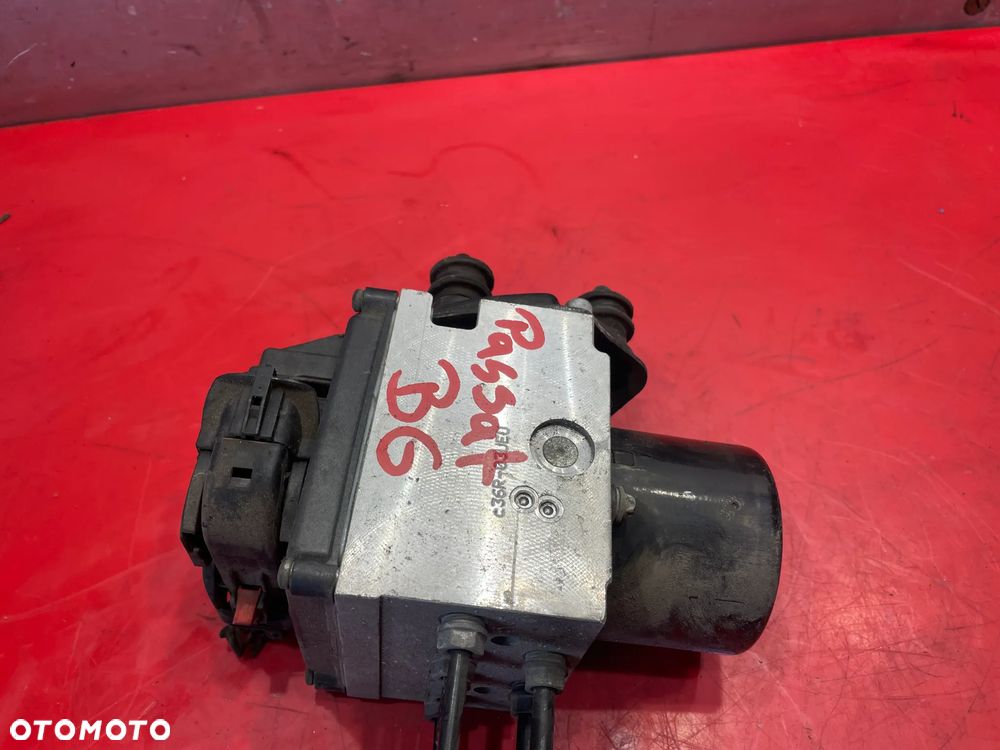POMPA ABS 3C0614095P VW PASSAT B6 - 4