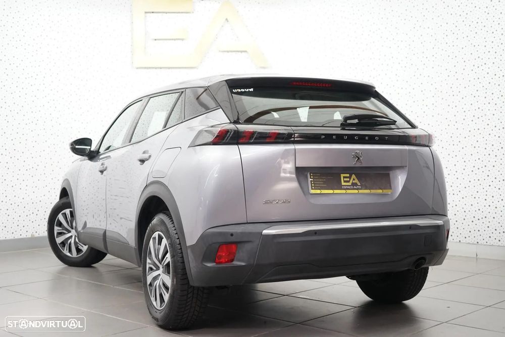 Peugeot 2008 1.2 PureTech Allure - 4
