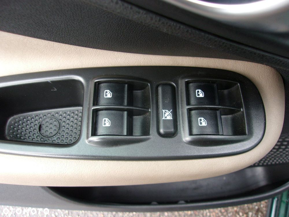 Fiat 500L 1.4 16V T-Jet Lounge - 17