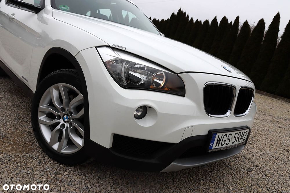 BMW X1 sDrive18d xLine - 11