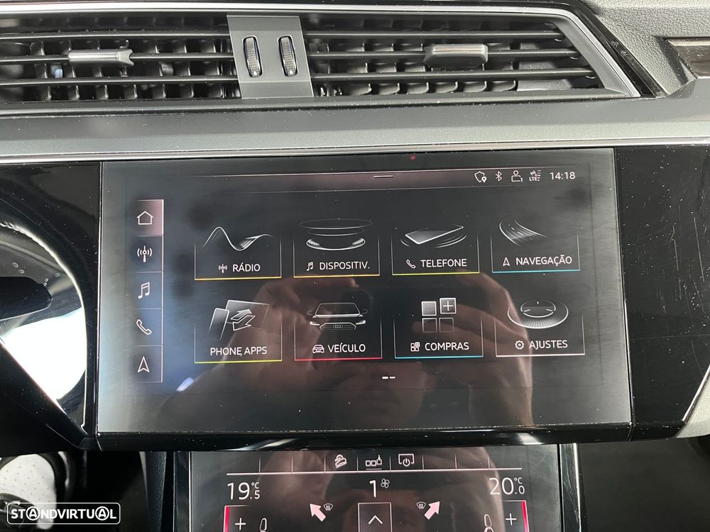 Audi e-tron 50 quattro Advanced - 37