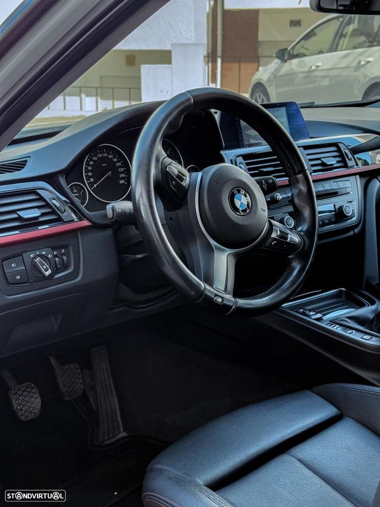 BMW 318 d Sport Line - 11