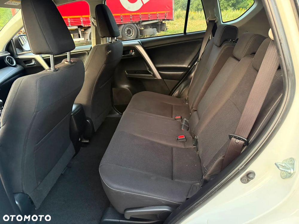 Toyota RAV4 2.0 D-4D 4x2 Start-Stop Comfort - 17