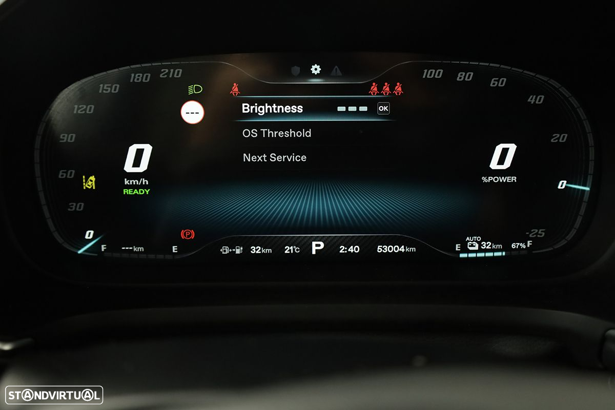MG EHS 1.5 T-GDI Plug-in Hybrid Luxury - 17