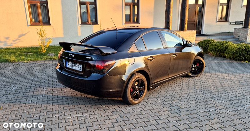 Chevrolet Cruze 1.6 - 25