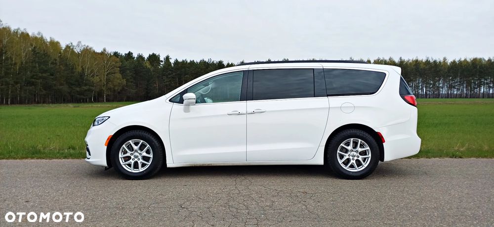 Chrysler Pacifica - 7