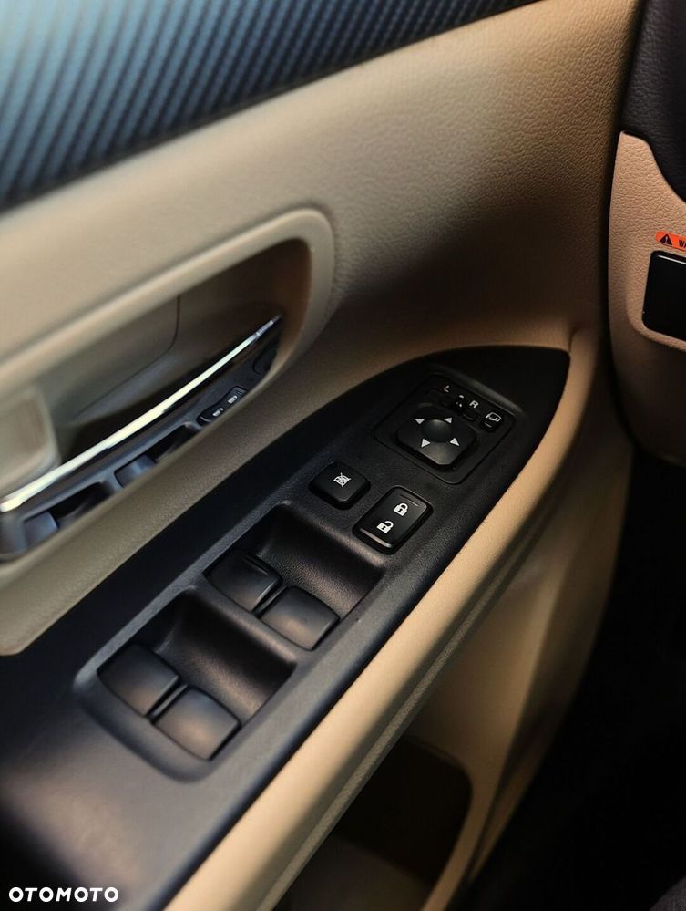 Mitsubishi Outlander 2013