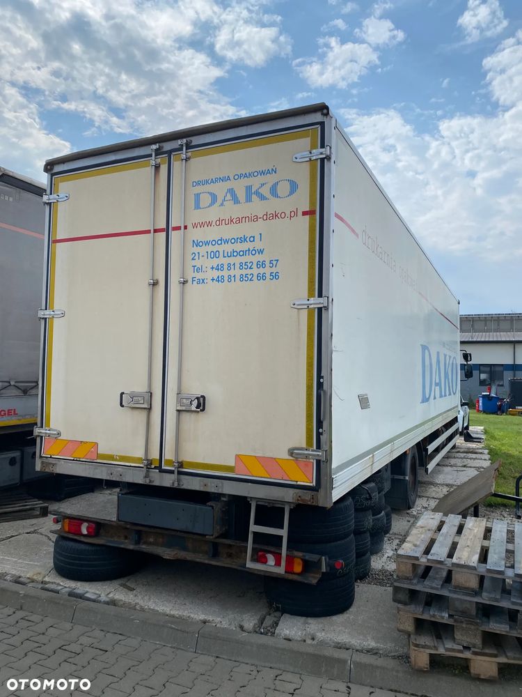 Volvo FL - 8