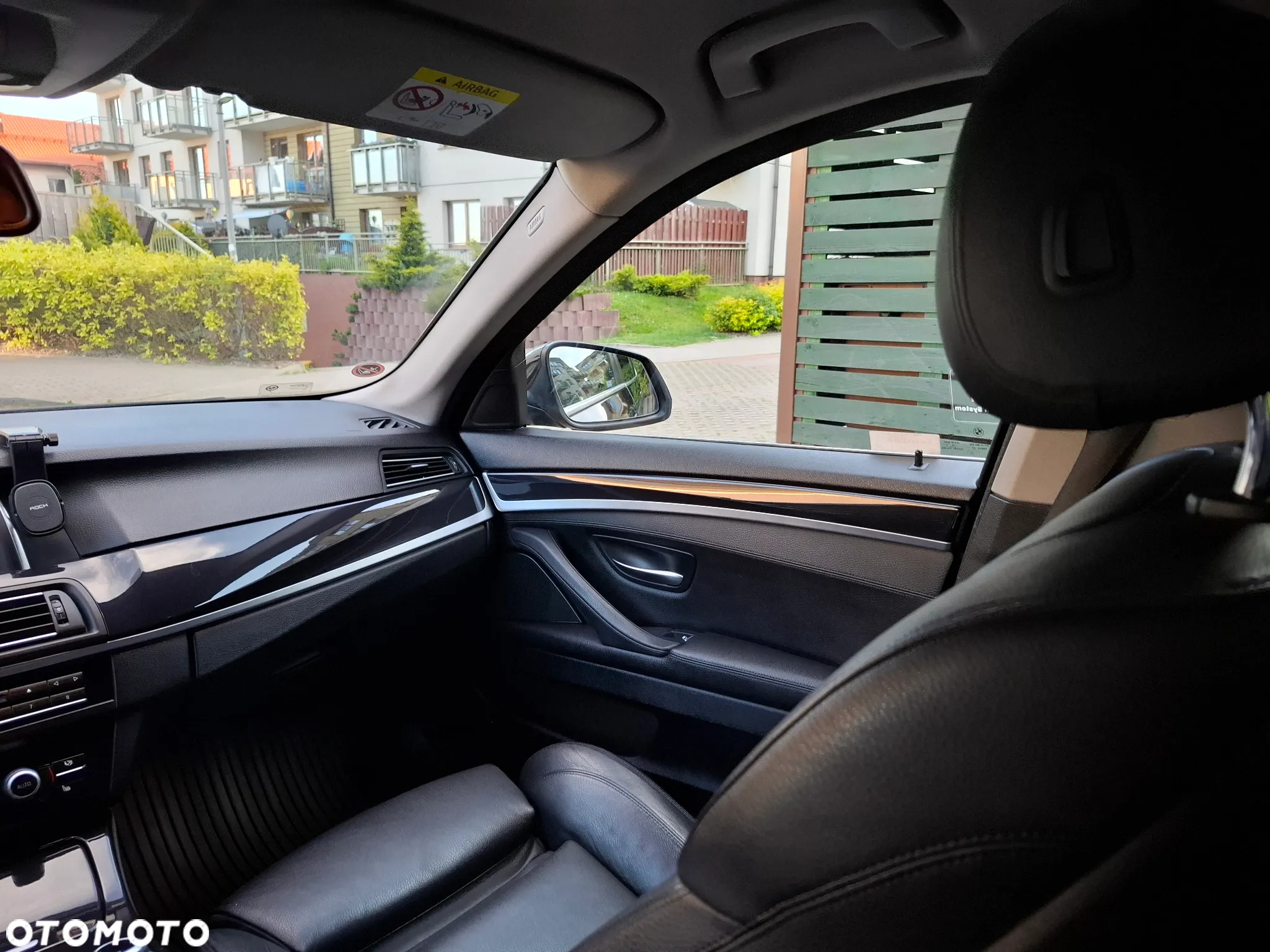 BMW Seria 5 520d xDrive Touring - 22