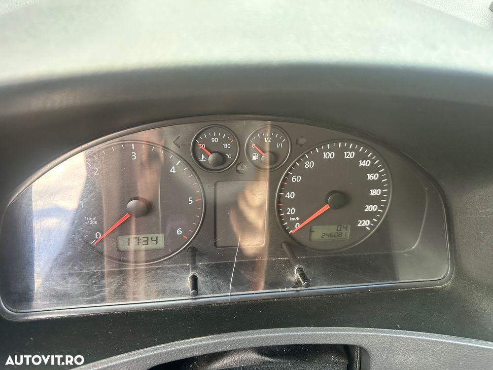 Volkswagen Transporter - 17