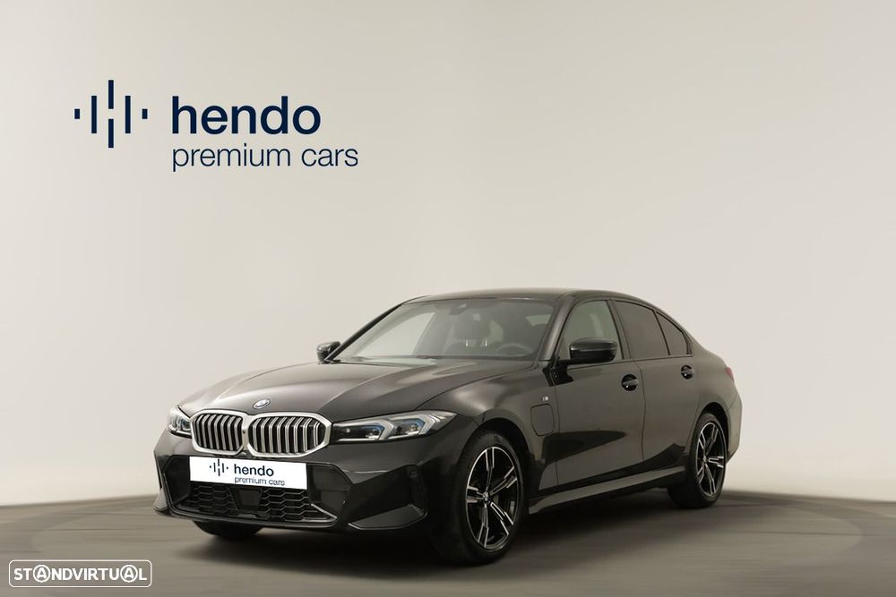 BMW 330 e Pack Desportivo M Auto - 1