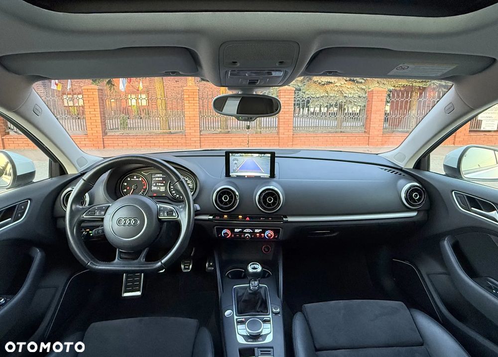 Audi A3 Sportback 1.4 TFSI Ambition - 2