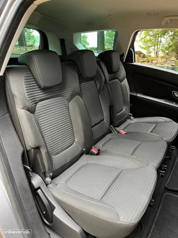 Renault Grand Scénic 1.5 dCi Dynamique S SS - 12