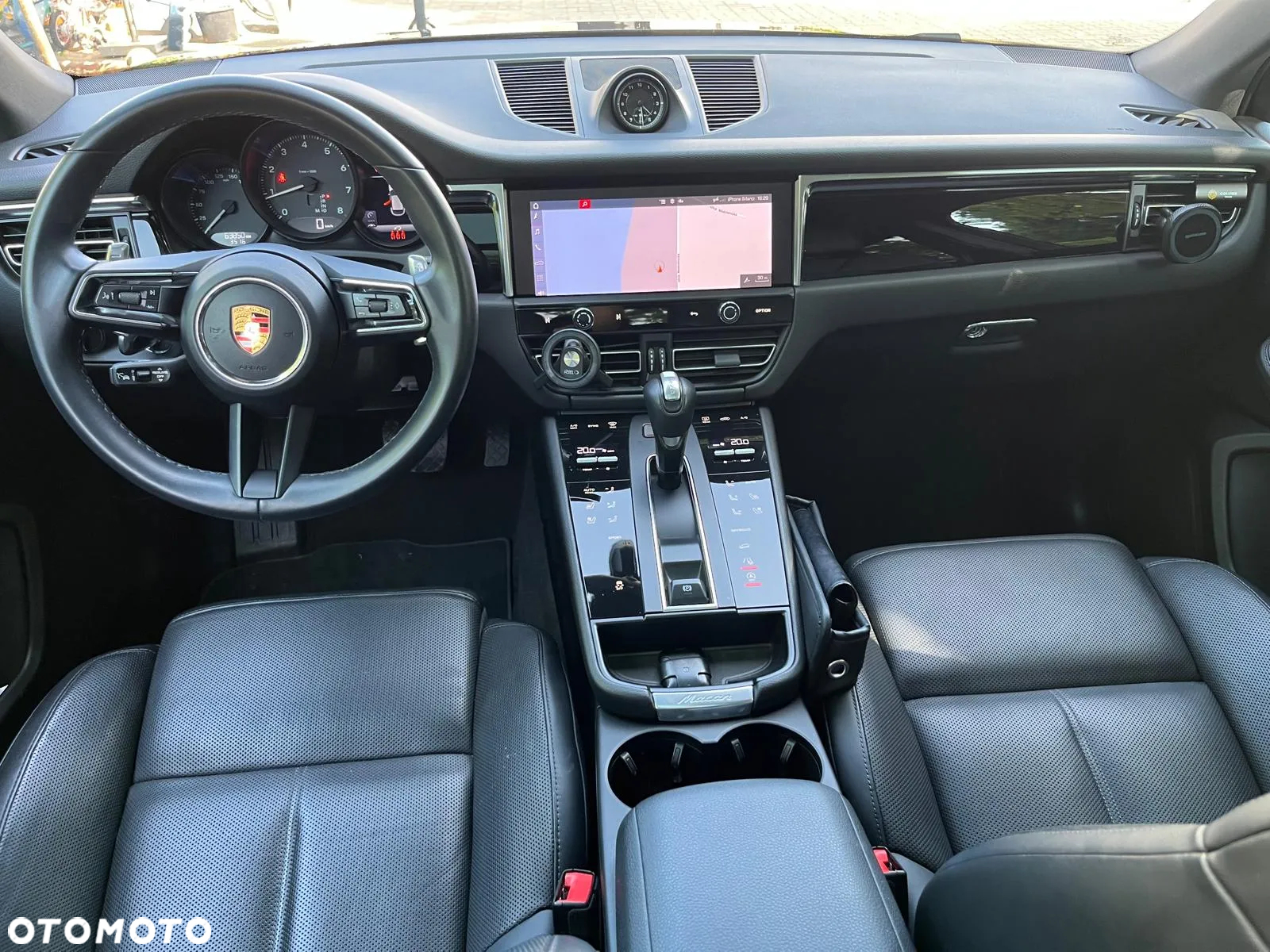 Porsche Macan - 8