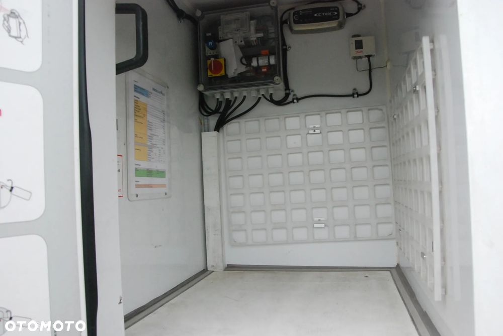 Mercedes-Benz Sprinter 313 - 4